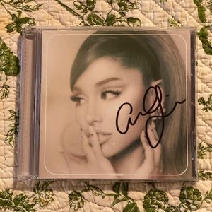 Ariana grande signed positions cd